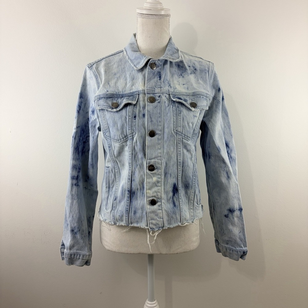 FRAME Denim‎ Women's Light Wash Distressed Jean Jacket Medium Frayed Hem Chic